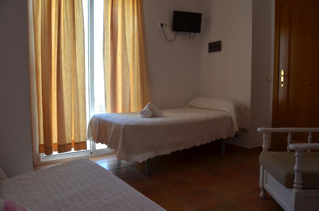 Hostal Dona Antonia Ξενοδοχείο Punta Umbría Εξωτερικό φωτογραφία