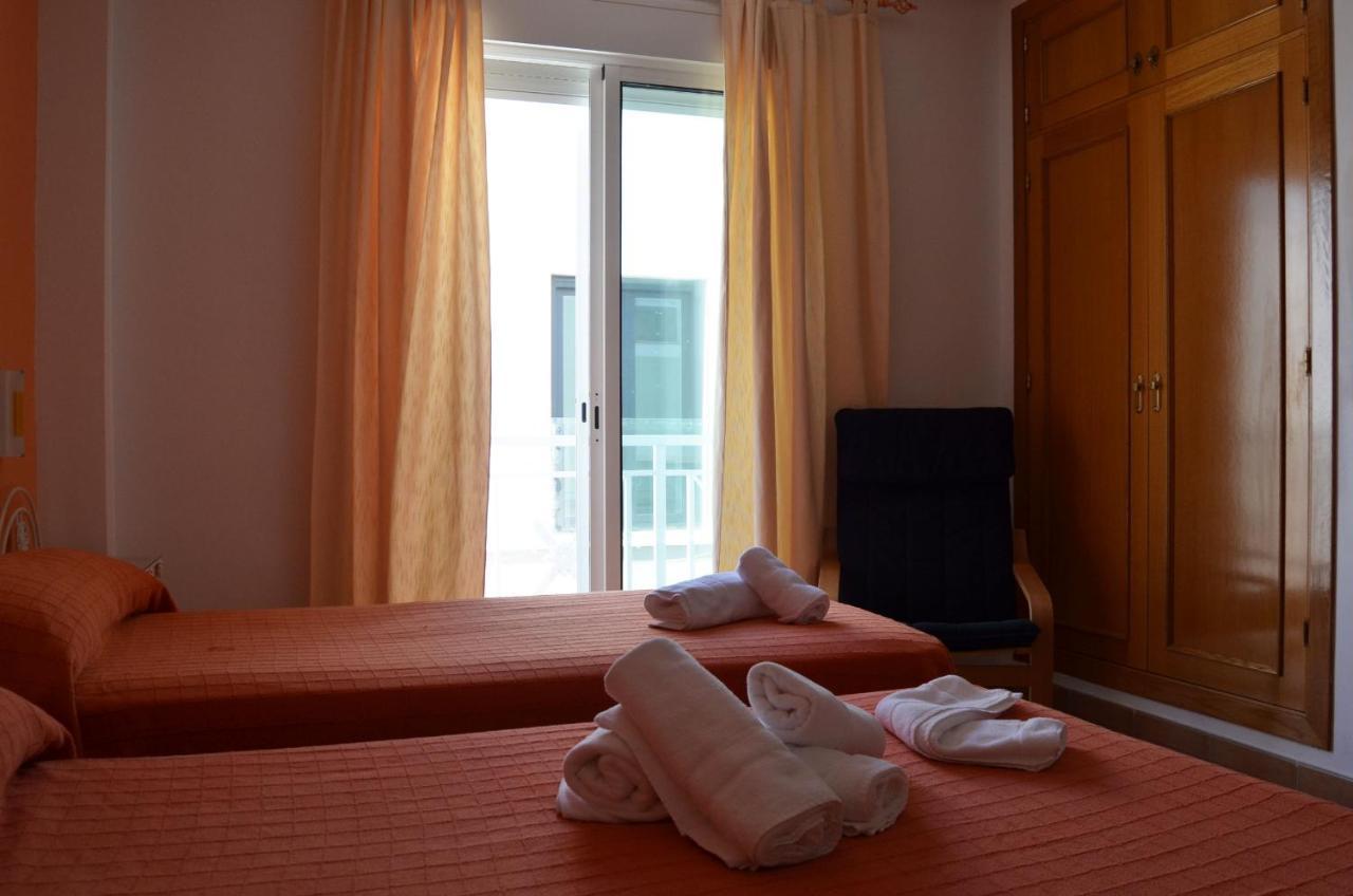 Hostal Dona Antonia Ξενοδοχείο Punta Umbría Εξωτερικό φωτογραφία