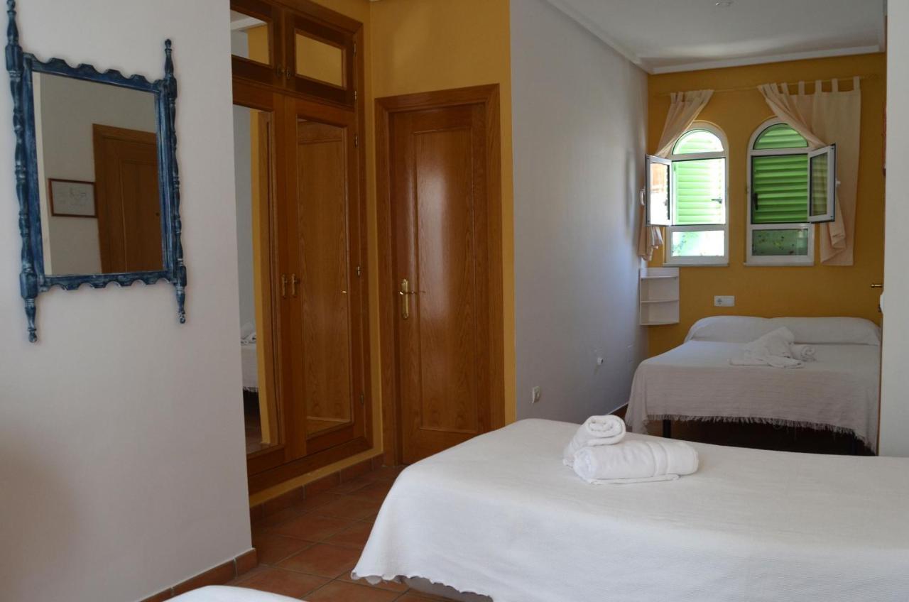 Hostal Dona Antonia Ξενοδοχείο Punta Umbría Εξωτερικό φωτογραφία