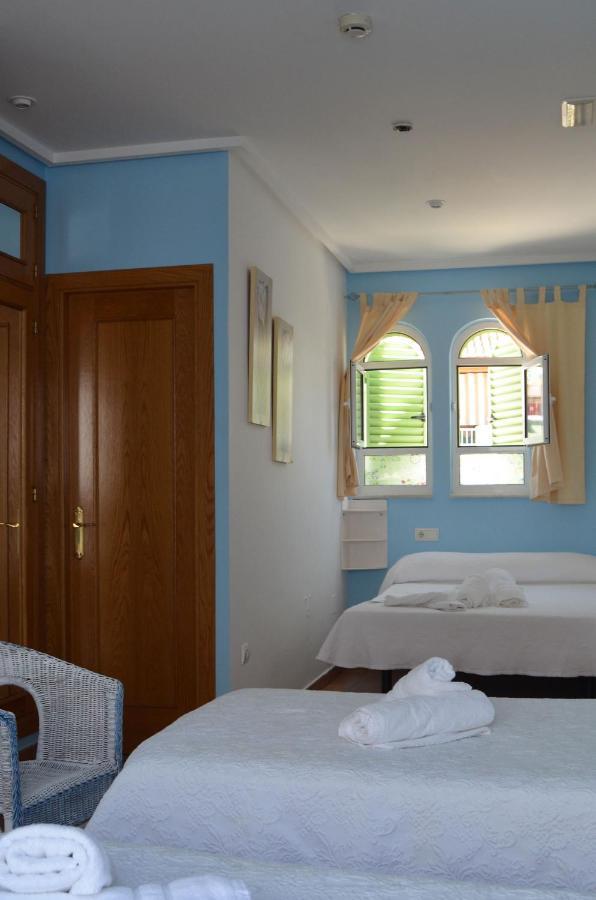 Hostal Dona Antonia Ξενοδοχείο Punta Umbría Εξωτερικό φωτογραφία